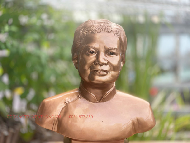 Tượng đồng chân dung tại hcm